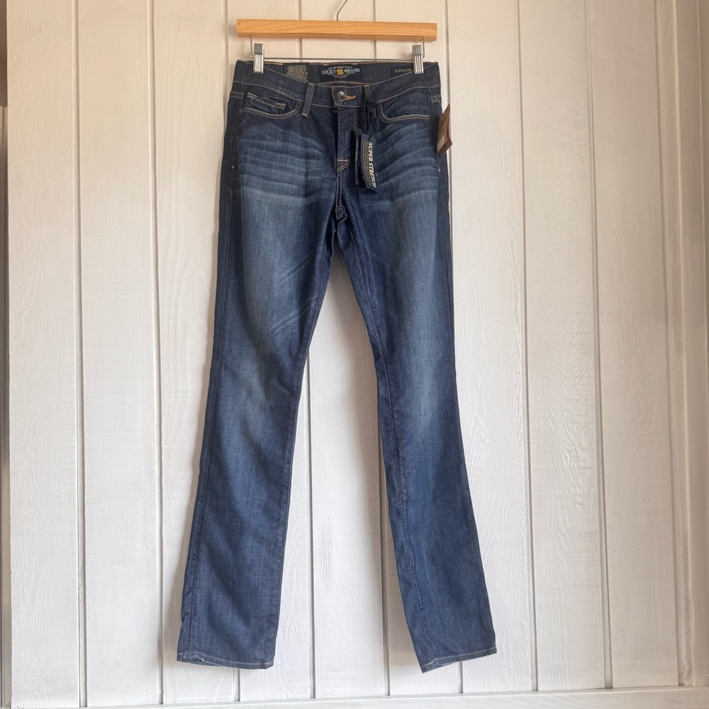 NWT Lucky Brand Sofia Straight Leg Jeans